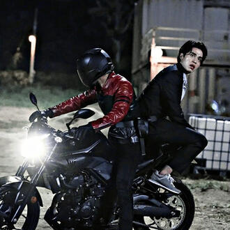 bad and crazy (12 episodes)